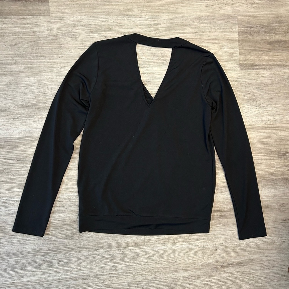 Kismet Black Long Sleeve Wrap Top - Picture 4 of 9